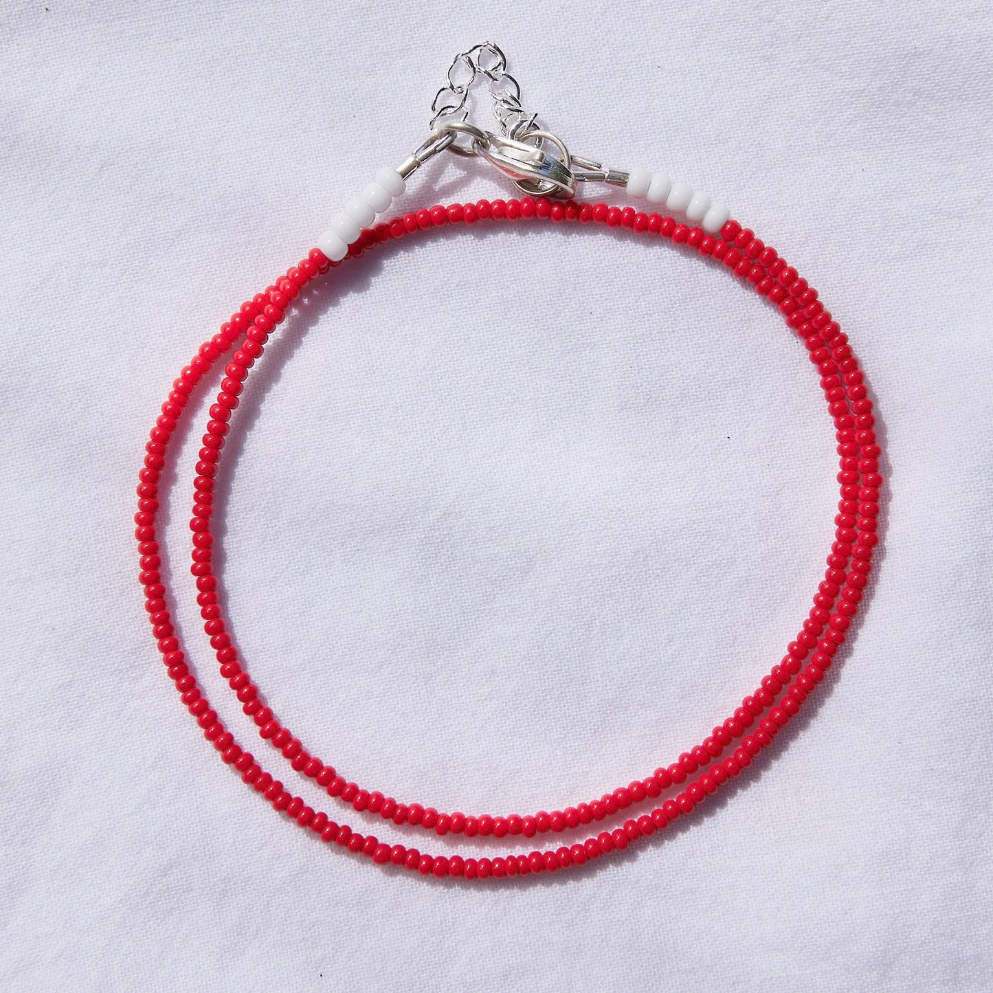 Colliers arc-en-ciel