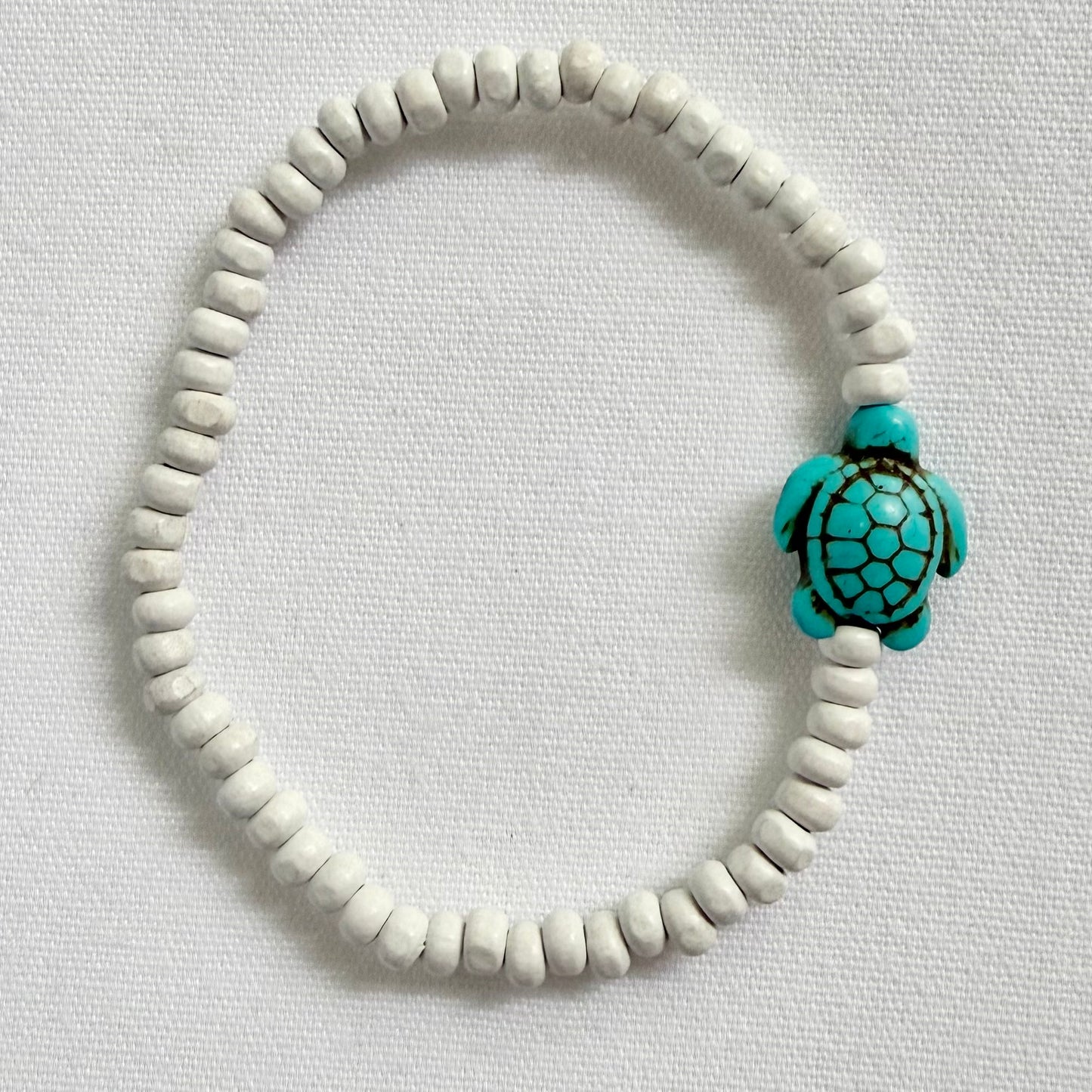 Blue turtle white beaded bracelet