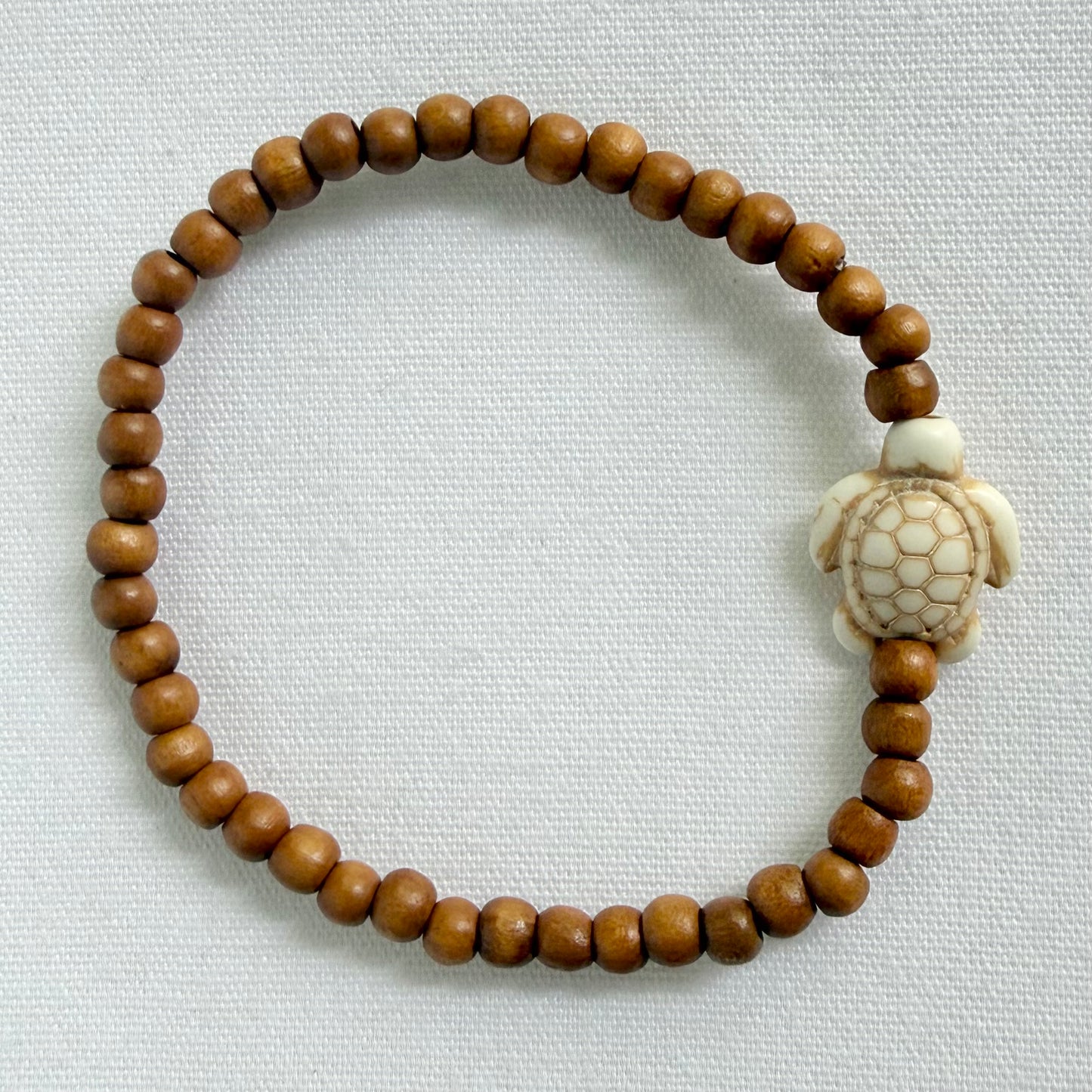 Turtle wooden beaded bracelet