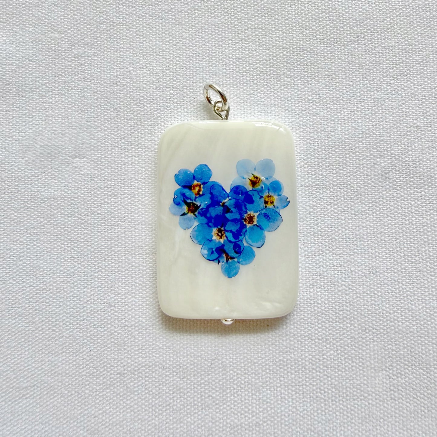 Large forget-me-not pendant
