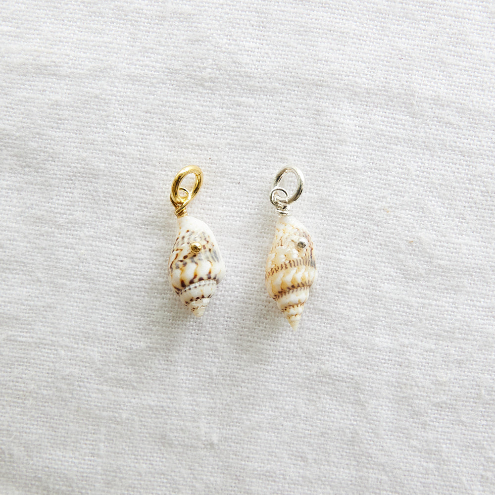 Natural shell pendant