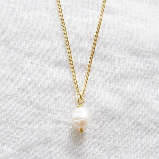 Freshwater Pearl Necklace 24k gold plated sterling silver