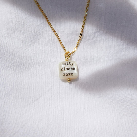 Salty kisses xoxo Gold Necklace