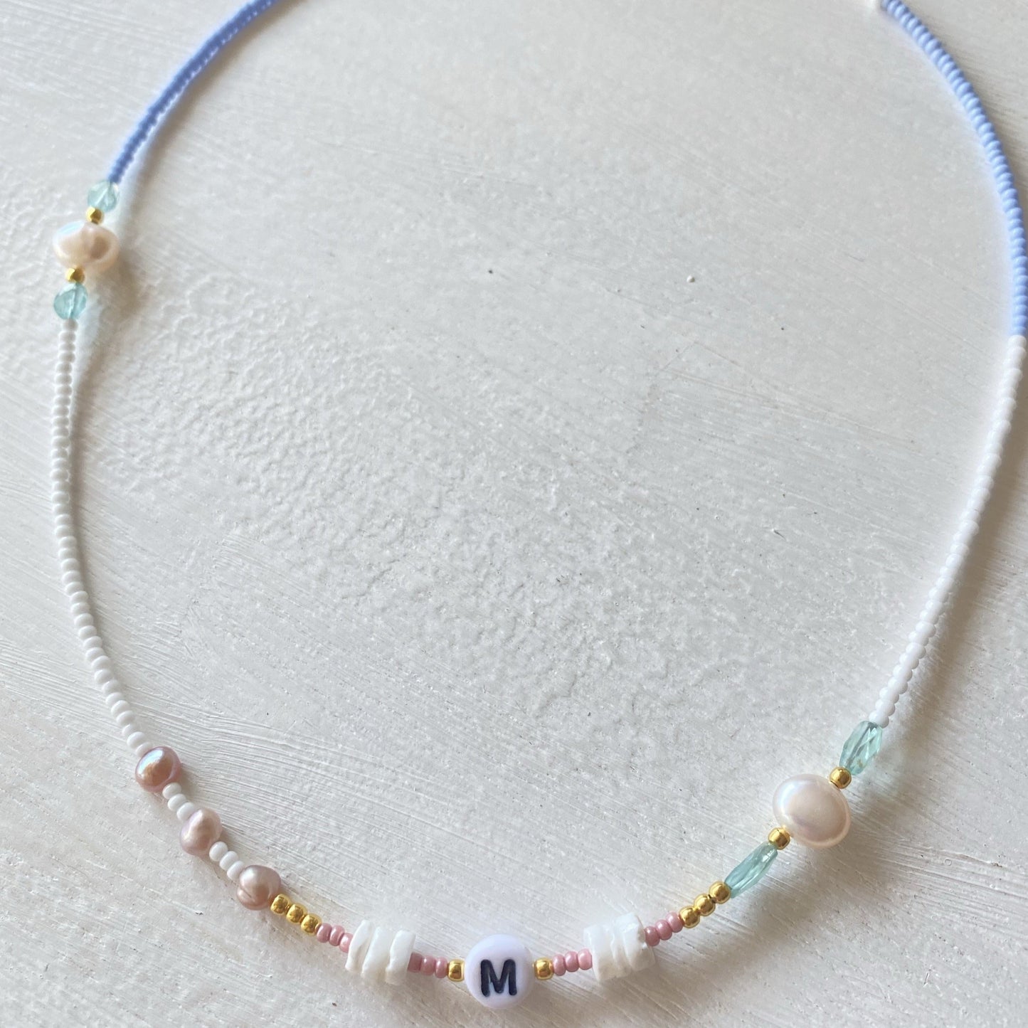 Collier Océan avec initiale Plaqué Or 24k