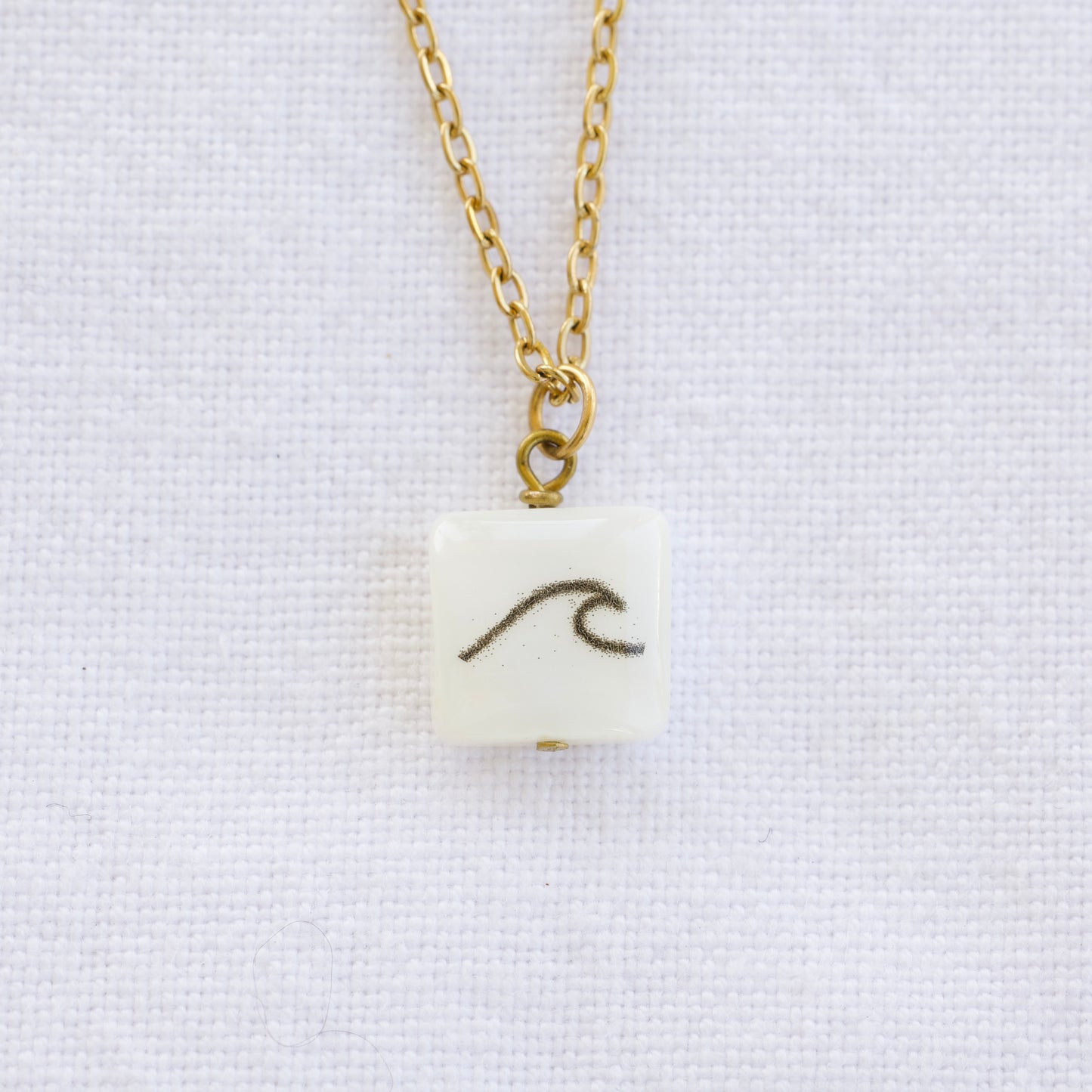 Wave Necklace Gold Plated