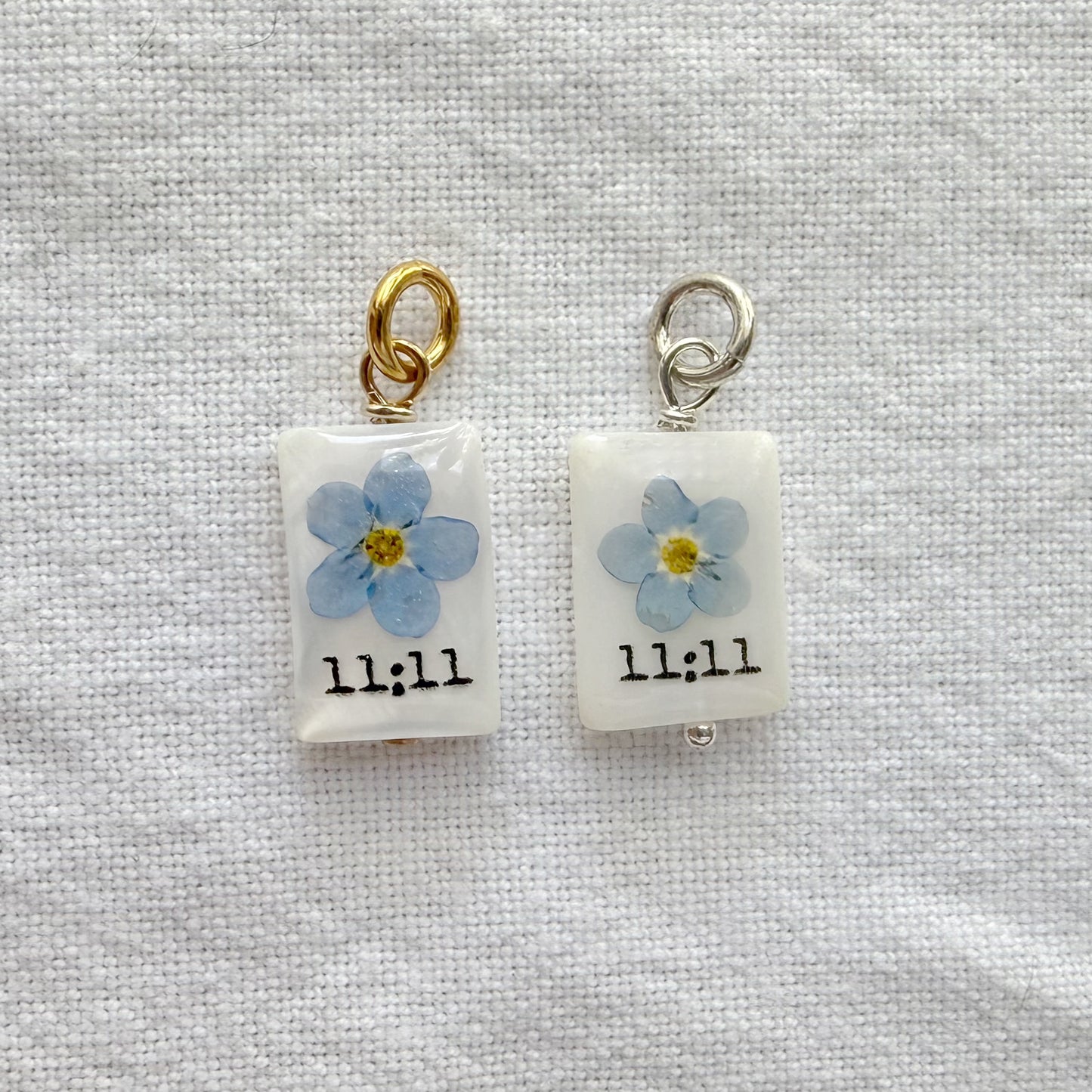 Forget me know flower 11:11 pendant