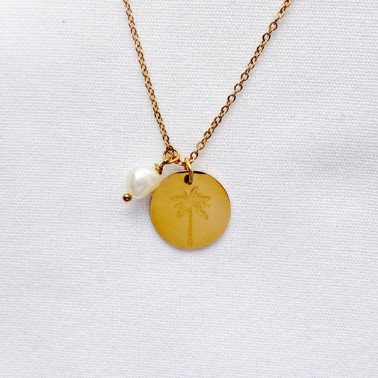 Palm tree with freshwater pearl