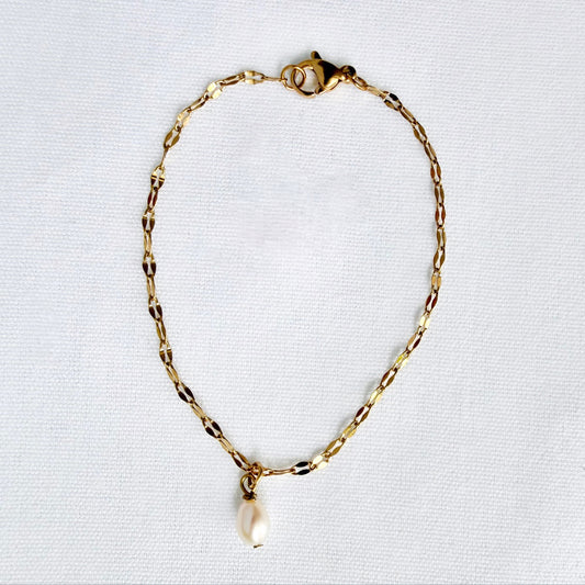 Waterproof bracelet with freshwater pearl