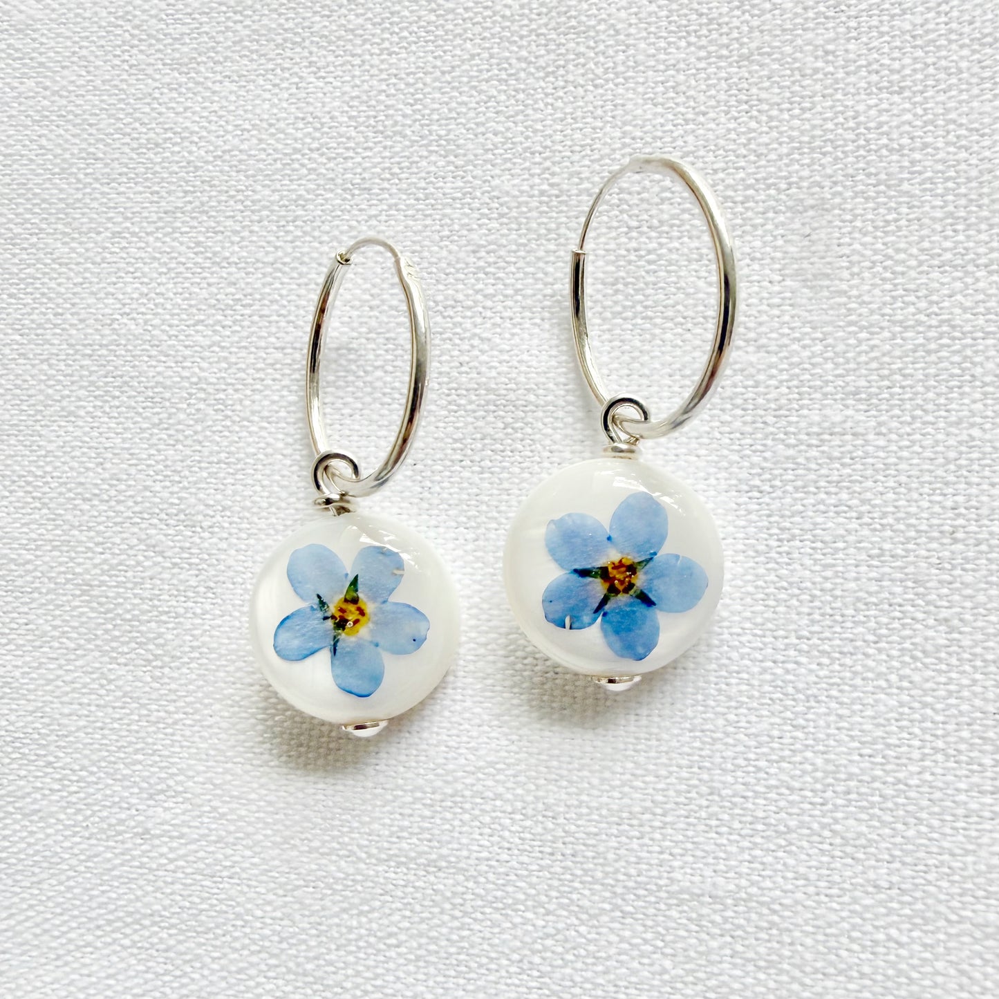 Forget-me-not hoops