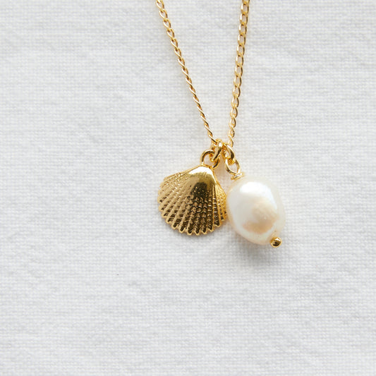 Seashell & freshwater pearl necklace 24k gold plated sterling silver