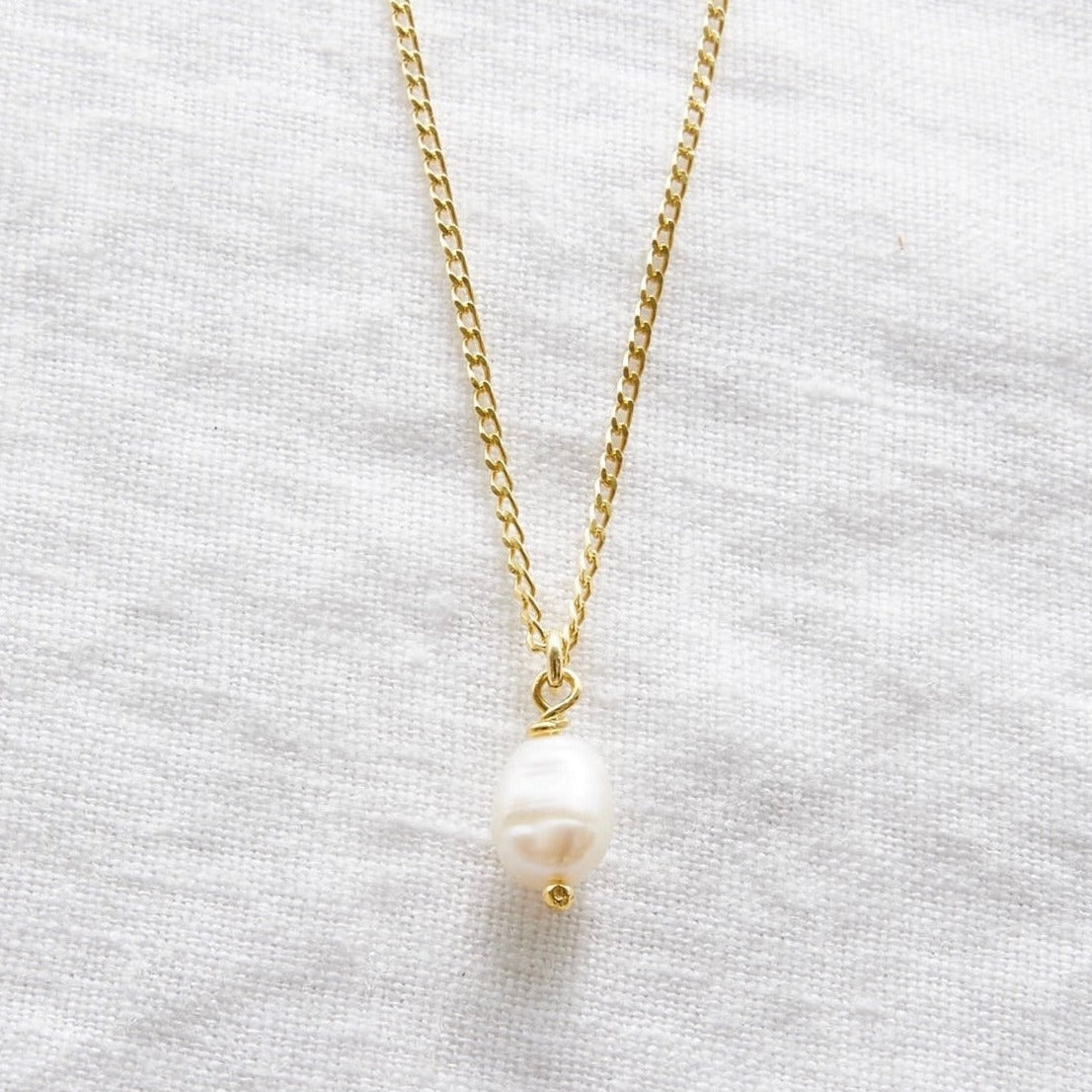 Freshwater Pearl Necklace 24k gold plated sterling silver