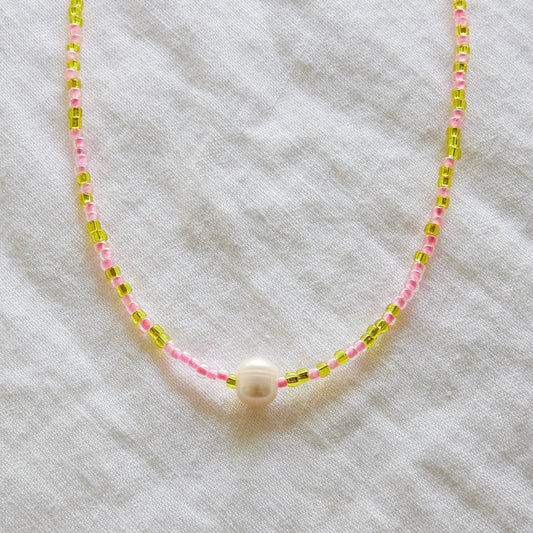 Pink skies pearl Necklace