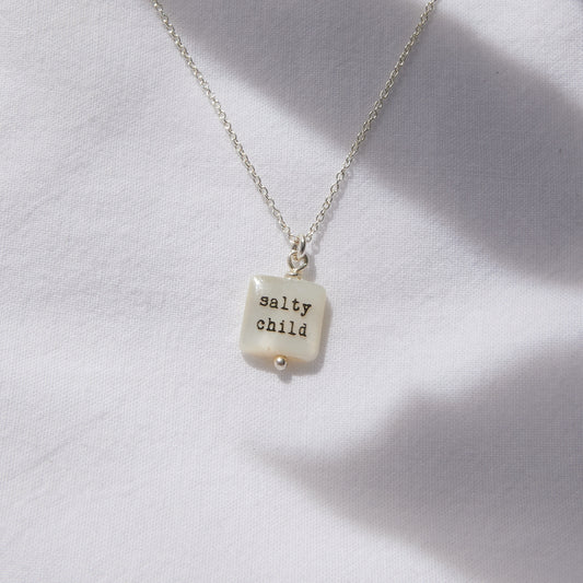 Salty Child sur chaîne en argent sterling